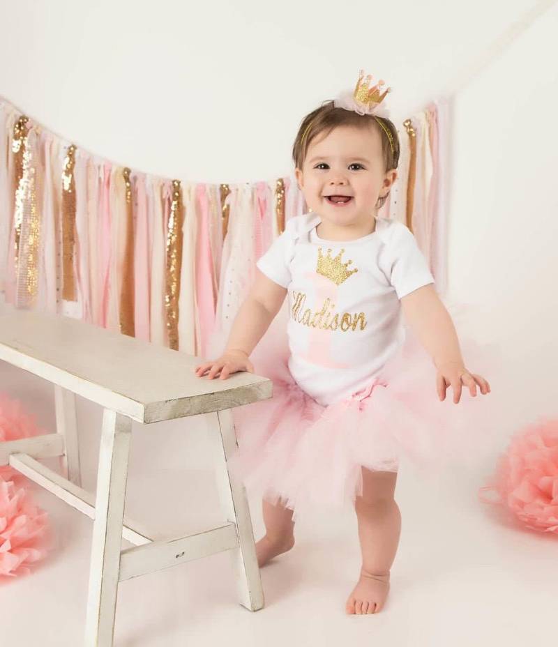 Rosa Und Gold 1. Geburtstag Shirt, Prinzessin Geburtstag, Personalisierte Sparkle 1.-6. Geburtstage, Bodysuit Oder Kurz Lang Ärmel von BabySquishyCheeks