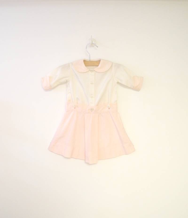 Vintage 1930Er Jahre Blasses Rosa Baumwolle Zweiteiler Baby Kleid Set - Größe 6 Monate von BabyTweeds