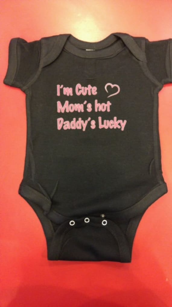 Ich Bin Süße Mama Heißen Papa Glück Säugling Body von Babyteezandmore