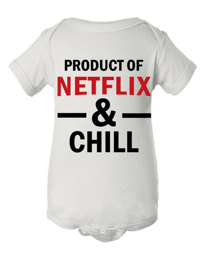 Produkt Von Netflix Und Chill Baby Body T-Shirt von Babyteezandmore