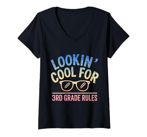 Damen Sieht cool aus für den Schulanfang der 3. Klasse T-Shirt mit V-Ausschnitt Damen Sieht cool aus für den Schulanfang der 3. Klasse T-Shirt mit V-Ausschnitt von Back to School Apparel 3rd Grade