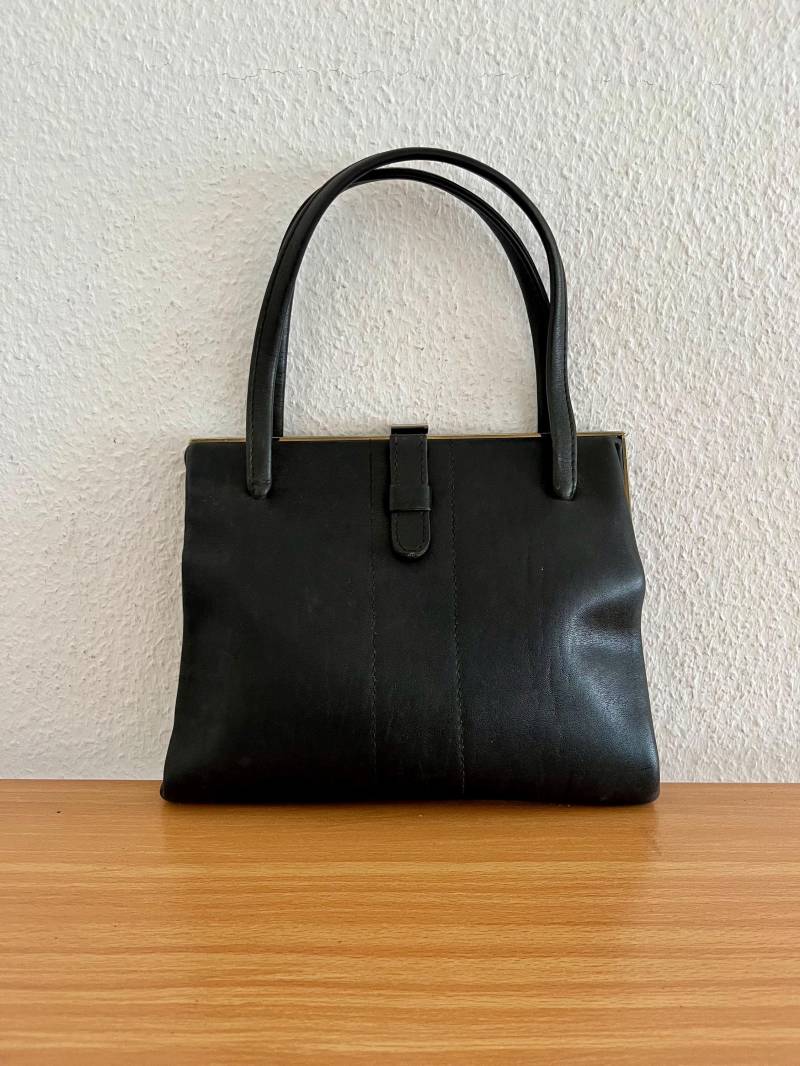 Goldpfeil Henkeltasche Leder Schwarz Vintage 60Er von BackToFutureFashion