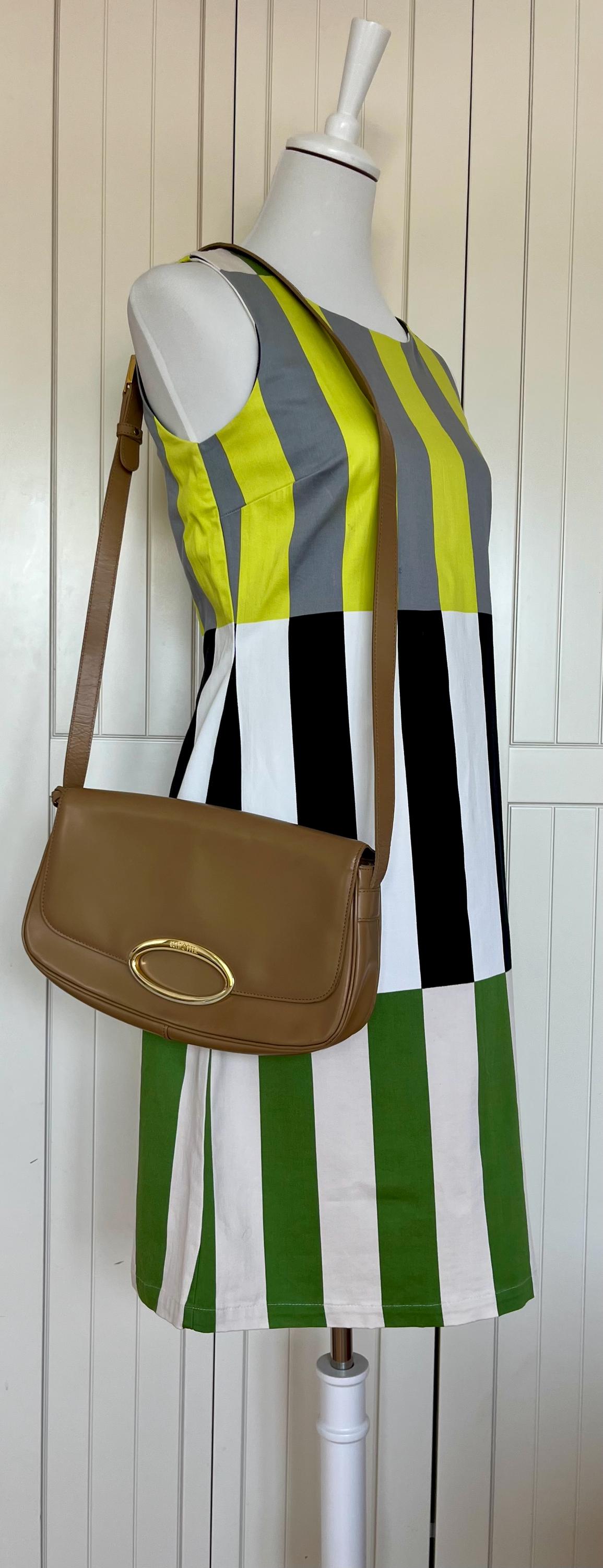 Goldpfeil Schultertasche Leder Beige Vintage Y2K Goldpfeil Schultertasche Leder Beige Vintage Y2K von BackToFutureFashion