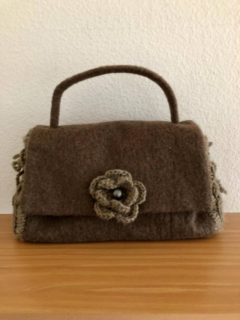 Handtasche Filz Strick Wolle Beige Braun von BackToFutureFashion