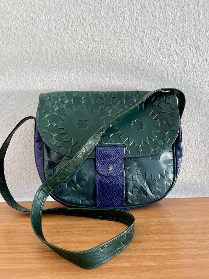 Schultertasche Sergio Rossi Leder Grün Violett Vintage von BackToFutureFashion
