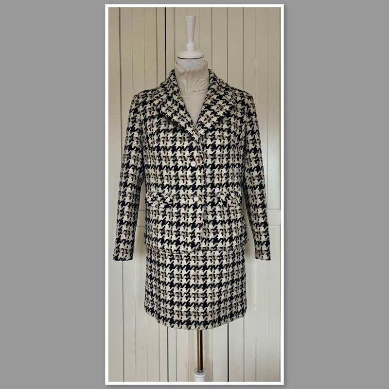 Vintage 60-70Er Tweed Anzug Jobis Wolle Schwarz Beige Weiß von BackToFutureFashion