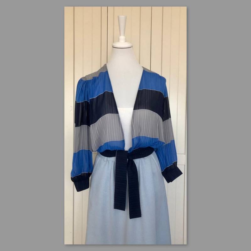 Vintage Bluse Fink Modell Grau/Blau von BackToFutureFashion