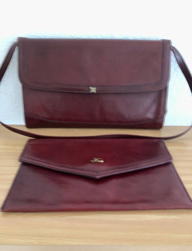 Vintage Schultertasche & Clutch Assima Création Leder Burgunderrot von BackToFutureFashion