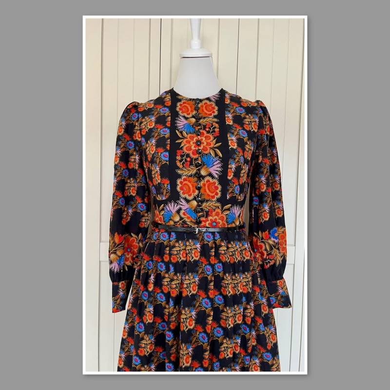 Wollkleid Lucie Linden Gürtel Schwarz Bunt Vintage 80Er von BackToFutureFashion