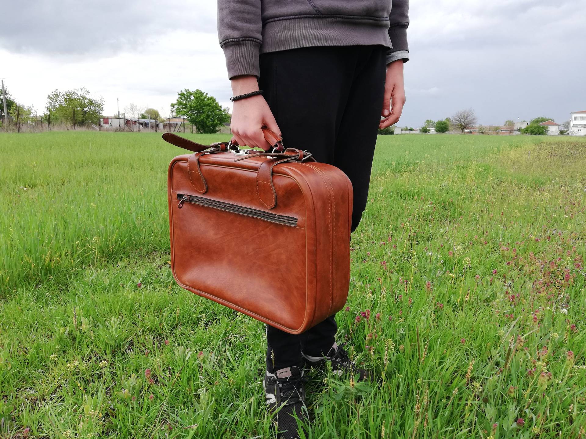 Vintage Brauner Leder Koffer 70Er Jahre Retro Reisekoffer Vintage Brauner Leder Koffer 70Er Jahre Retro Reisekoffer von BackinthepastShop