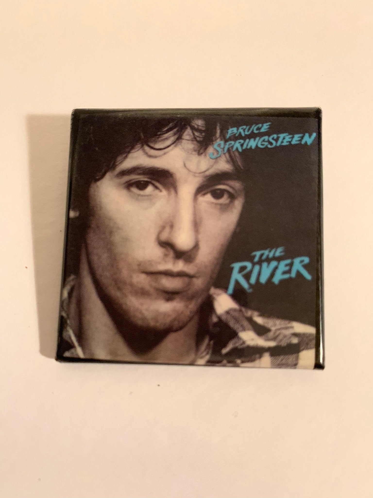 Vintage Bruce Springsteen Pin | Der Boss Button Pinback von BackroadEphemera