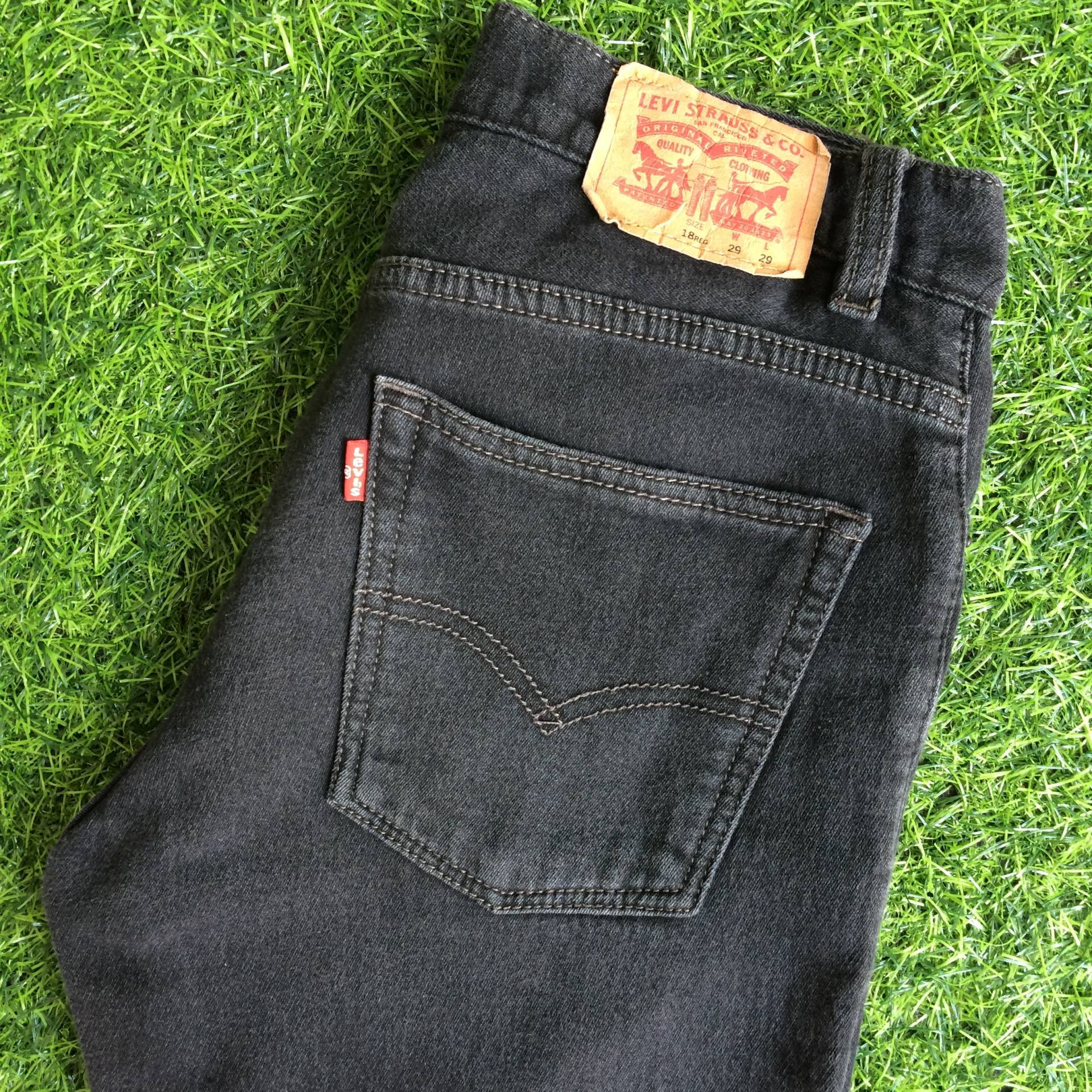 Gr. 28 Vintage Distressed Levi Es 511 Strick Jeans W28 L29 Schwarz Wash Soft Denim Straight Leg Slim Fit Taille 28" von BackyardFashion