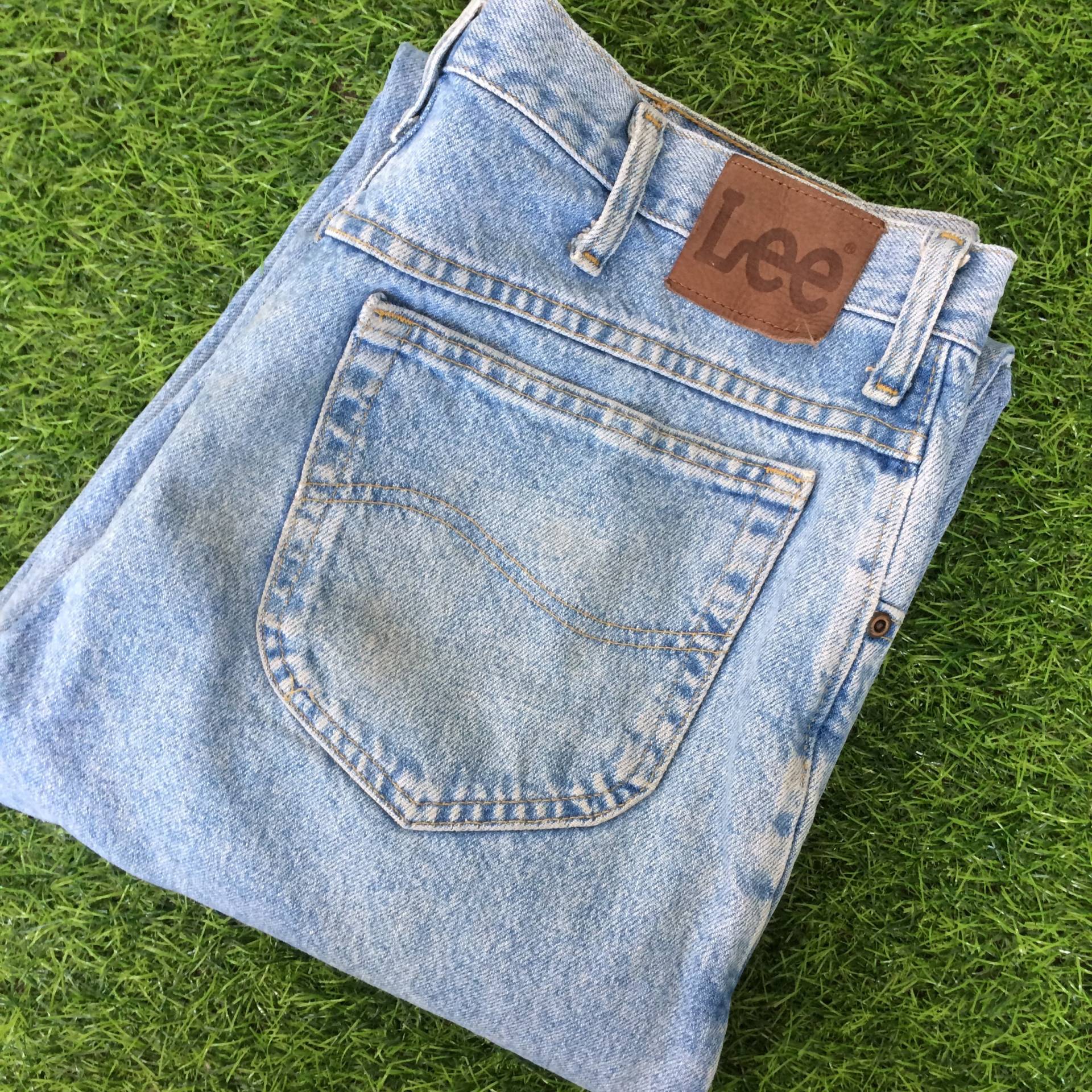 Größe 35 Vintage High Waisted Lee Mom Jeans 90Er Light Wash Grunge Straight Leg Denim, Extra Groß, 35" von BackyardFashion