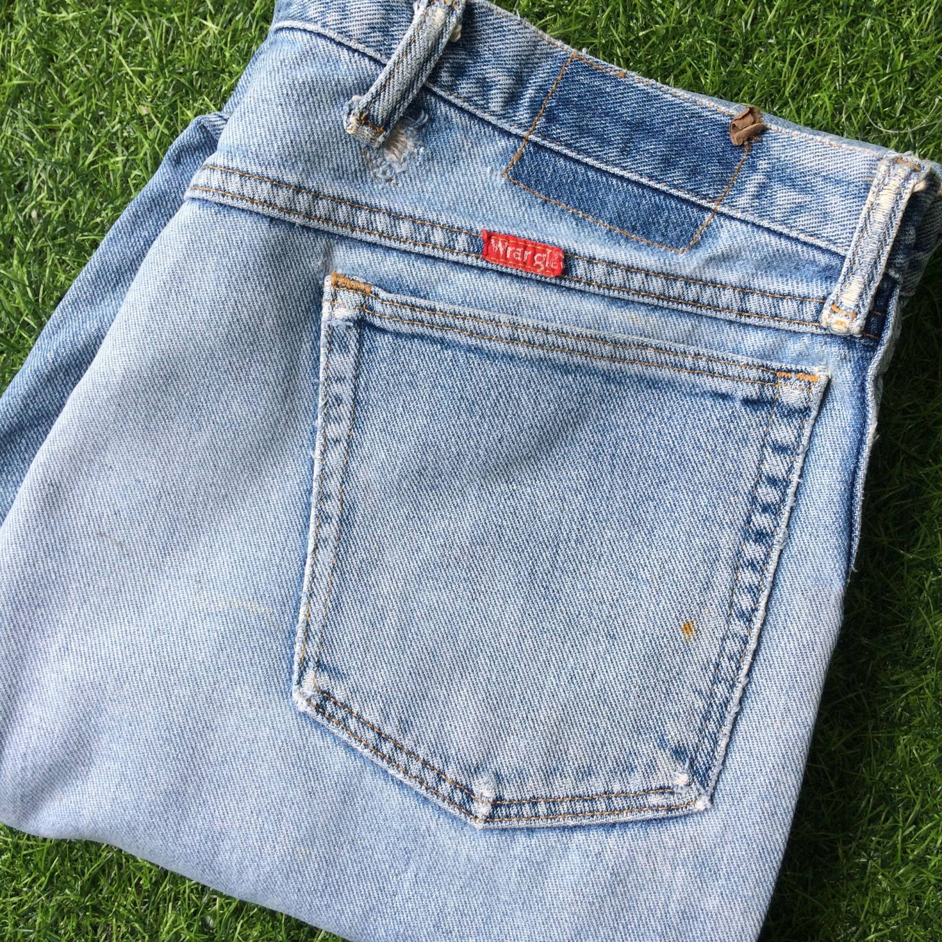Größe 38 Vintage 90Er Jahre Plus Size Wrangler Western Distressed Jeans High Waist Faded Ripped Mom Jeans. 38x29cm von BackyardFashion
