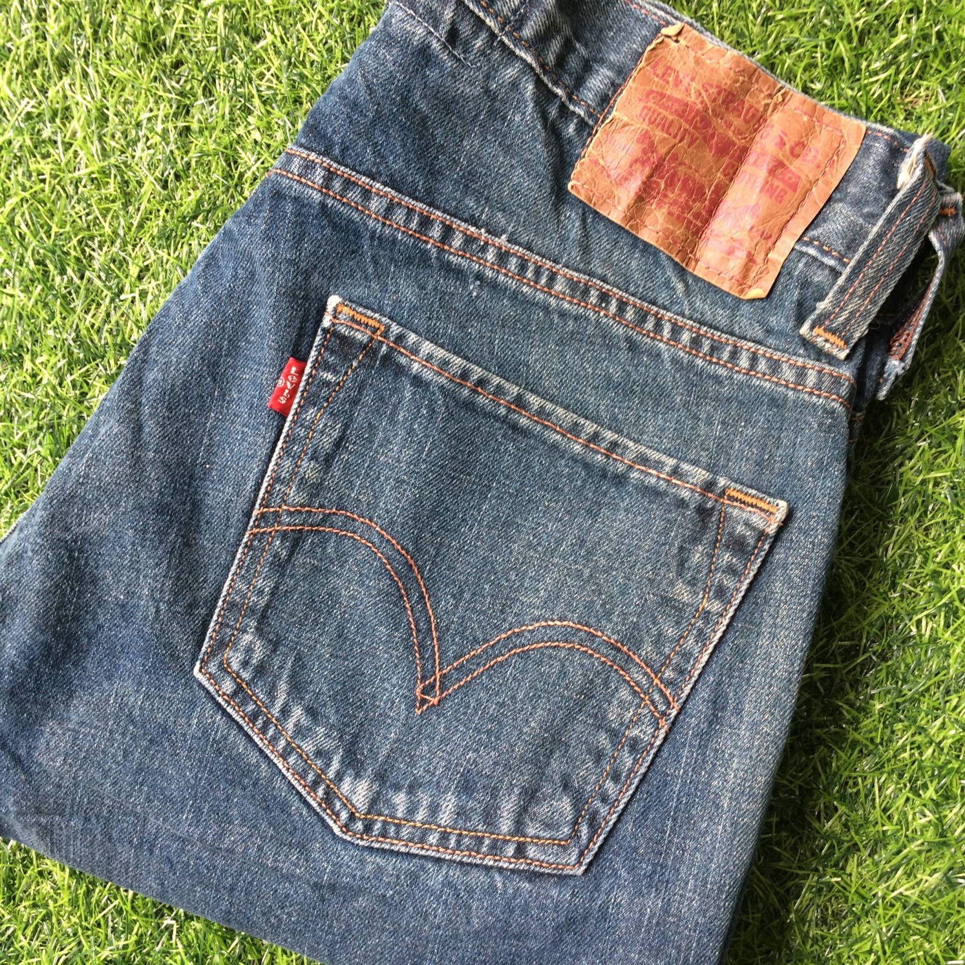 W29 L31 Vintage Distressed Levis 511 Ripped Jeans Medium Wash Ungedehnter Straight Leg Slim Fit Jeans. 29 X 31 von BackyardFashion