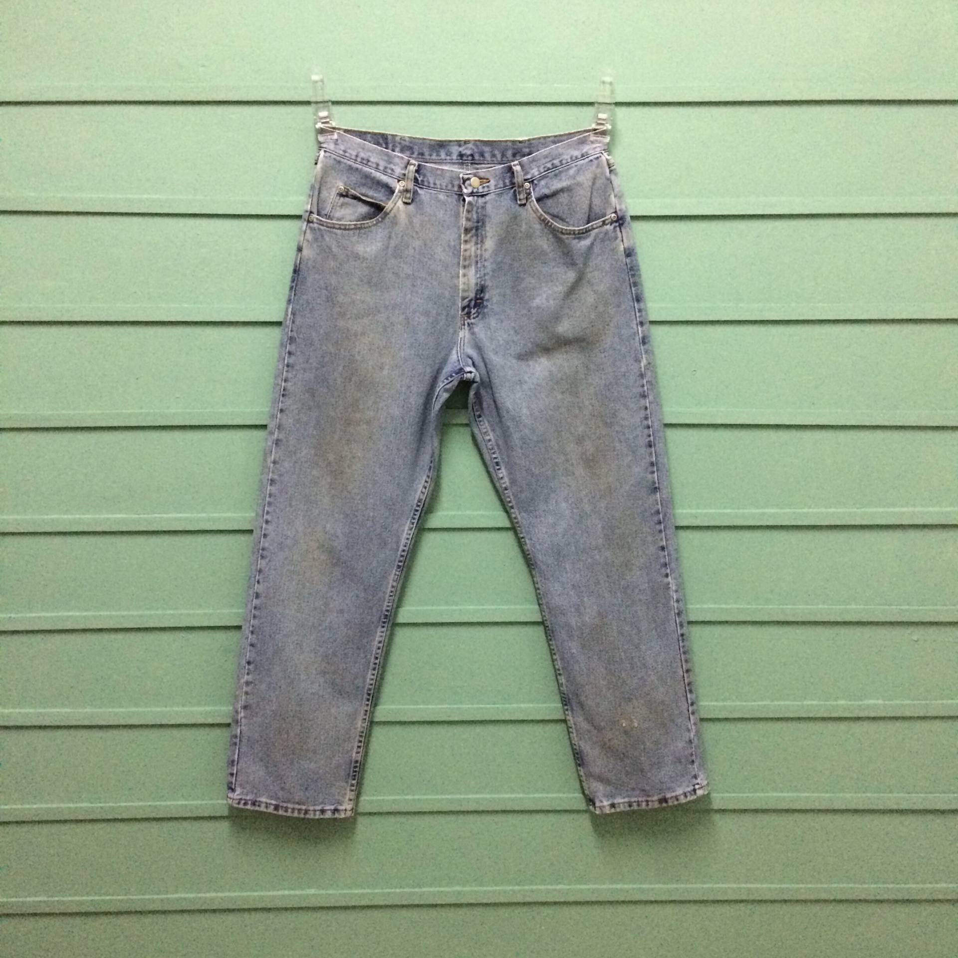 W35 L31 Vintage 90Er Wrangler Western Distressed Dirty Jeans Light Wash Plus Size Verblasste Rodeo Riders Made in Mexico. 35 X 31 von BackyardFashion