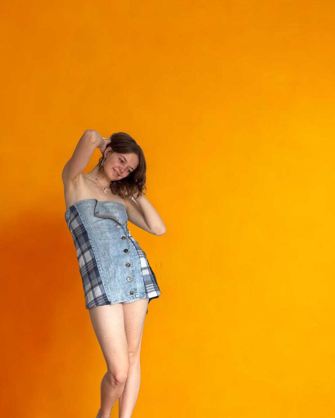 Amihan | Upcycled Jeans Kleid Mit Karo Elementen Xs Amihan | Upcycled Jeans Kleid Mit Karo Elementen Xs von Baczkofied