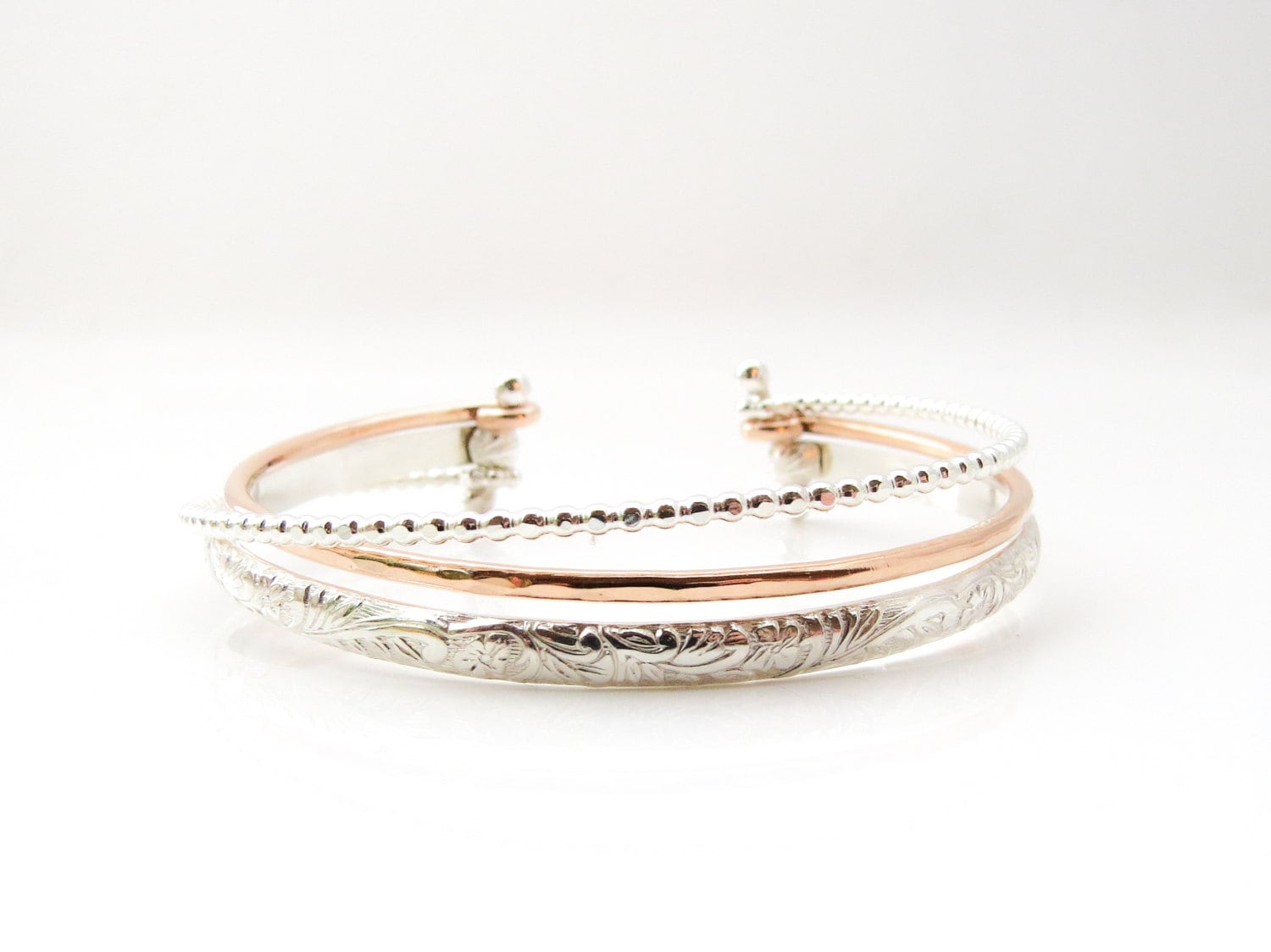 sterling Silber Und Rosegold Armband Für Frauen, Open Cuff Armband, Gehämmertes Gold Armreif Boho Set, Geschenk Freund sterling Silber Und Rosegold Armband Für Frauen, Open Cuff Armband, Gehämmertes Gold Armreif Boho Set, Geschenk Freund von BadBeeJewelry