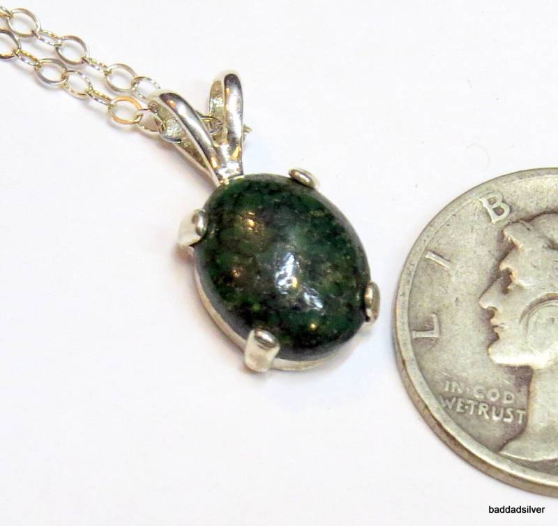 Alle Natürlichen, Silber Hallo Qualität, 8 Mm Oval, Grün-Blau, Enge Spinnennetz Kingman Türkis Und Sterling Anhänger Alle Natürlichen, Silber Hallo Qualität, 8 Mm Oval, Grün-Blau, Enge Spinnennetz Kingman Türkis Und Sterling Anhänger von BadDadSilver