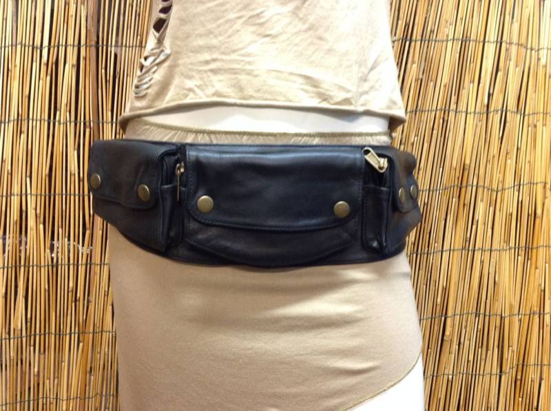 Gürtel Modell Baltimore Umhängetasche Hüftgürtel Reisetasche Ledertasche/Verstellbarer Riemen Handgefertigt Unisex von BadMilkBags