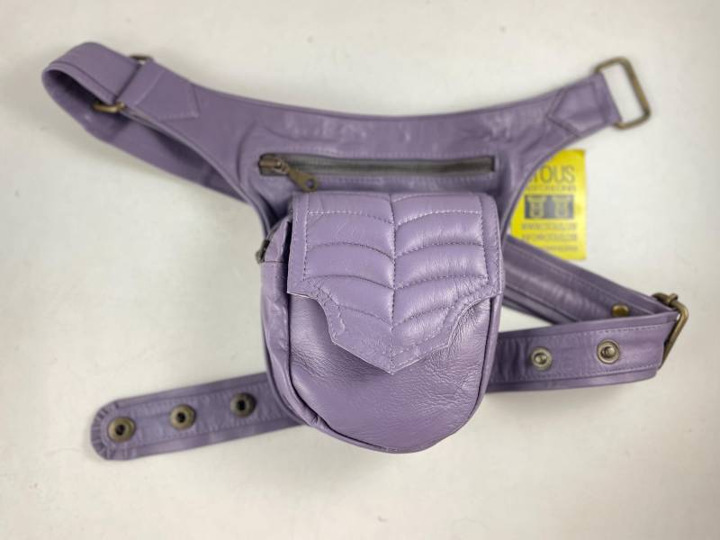 Hüfttasche Crossbody Reisetasche Ledertasche/Verstellbarer Riemen Handgefertigt Unisex von BadMilkBags