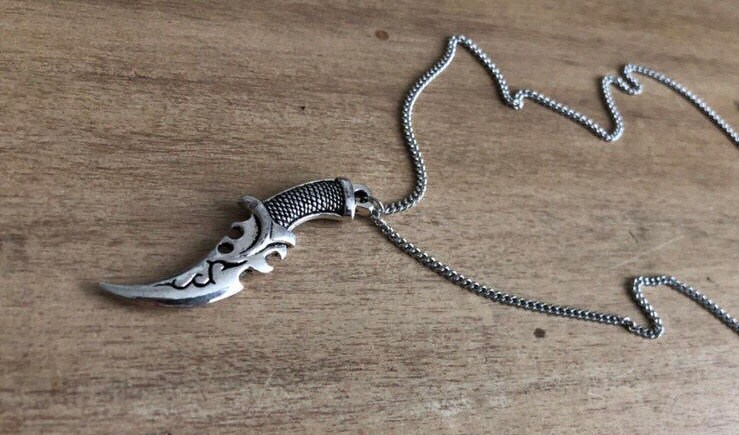 Dolch Anhänger, Schwert Männer Halskette, Messer Schmuck, Wikinger Piraten Jäger Armee Schmuck von BadassjewelryToronto