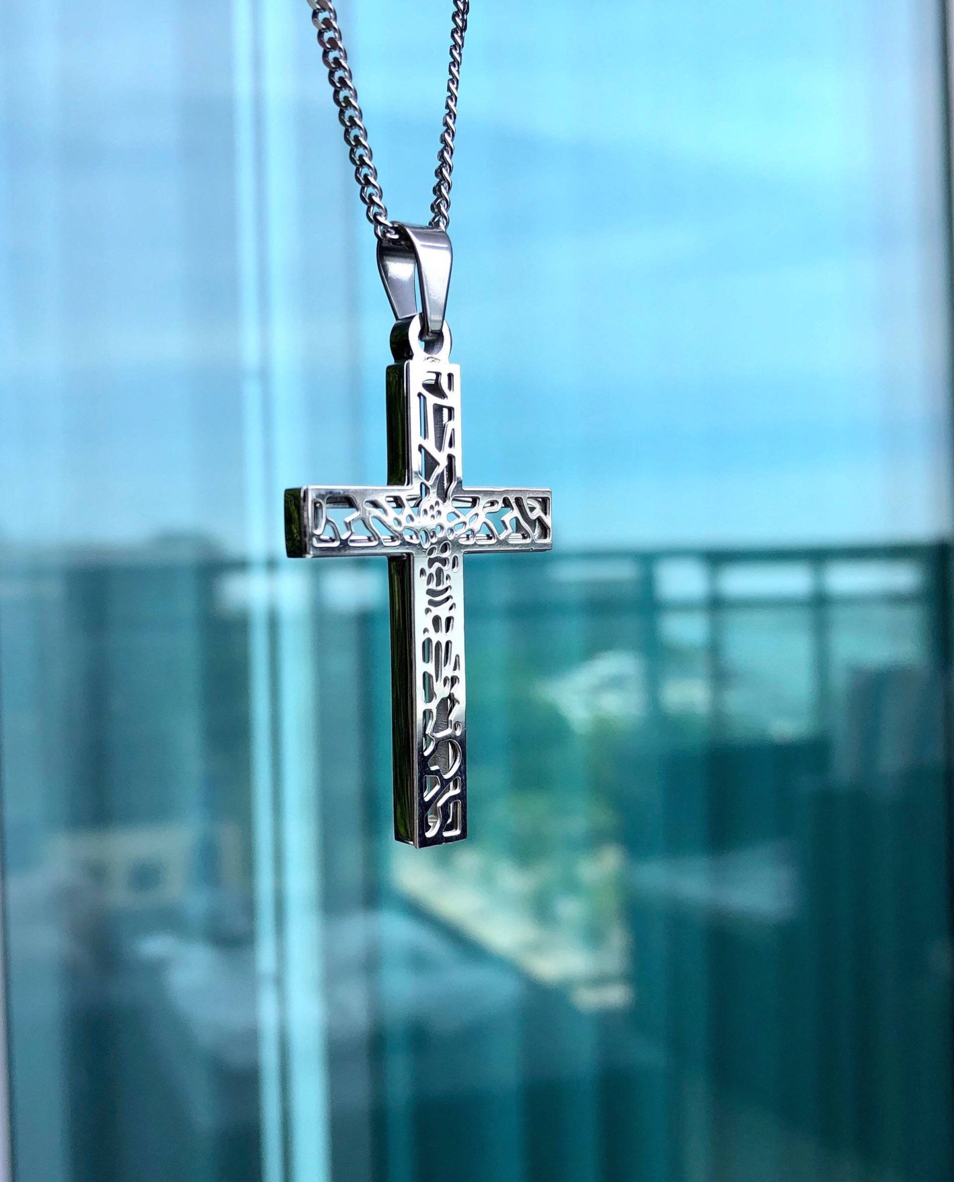 Kreuz Halskette, Doppelseitiges Kreuz, Herrenkette, Anhänger, Filigranes Religiöser Schmuck, Schmuck Für Männer, Kruzifix Halskette von BadassjewelryToronto