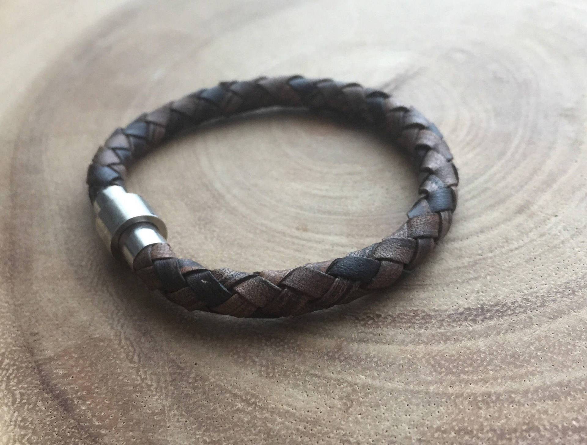 Wickelarmband Aus Leder, Herrenschmuck, Geschenk Für Frauen, Braunes Lederarmband, Echtleder Manschettenarmband, Geflochtenes Echtes Leder von BadassjewelryToronto