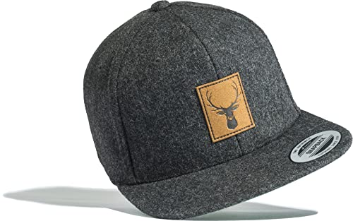 Cap Hirsch (Leder-Patch) Outdoor Cap Herren Flexfit Snapback - Basecap Herren & Damen - Kletter Ausrüstung Wander Zubehör (Grau) von Baddery