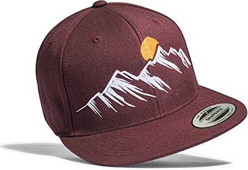 Baddery Outdoor Cap Flexfit Snapback : Mountain View - Kappe Herren & Damen - Kletter Ausrüstung Wander Zubehör (Maroon - One Size) von Baddery