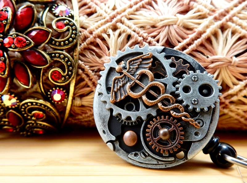 Ausweishalter, Steampunk Caduceus Ausweisclip, Einziehbarer Hochleistungsausweishalter, Ausweishalter Für Herren, Unisex-Design Id-Abzeichen Ausweishalter, Steampunk Caduceus Ausweisclip, Einziehbarer Hochleistungsausweishalter, Ausweishalter Für Herren, Unisex-Design Id-Abzeichen von BadgeAlleybyGerAnne