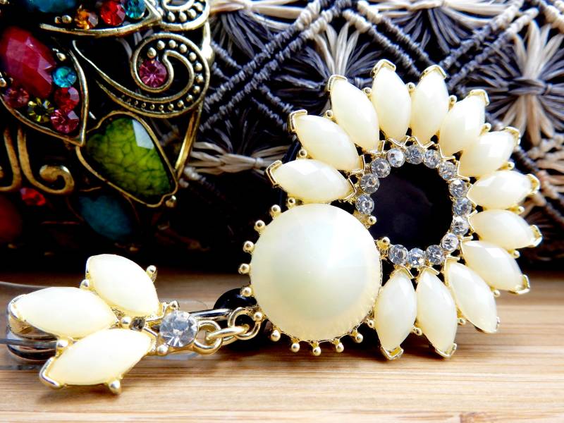 Boho Abzeichen Reel, Abziehbare Abzeichenrolle, Namensabzeichen Clip, Krankenschwester Geschenk, Id Badge Halter, Halter von BadgeAlleybyGerAnne