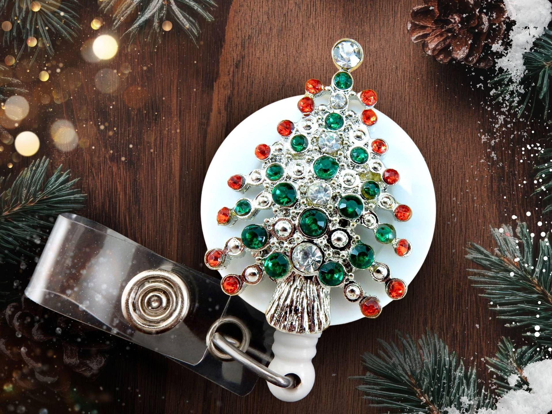 Christmas Tree Badge Reel - Strass Weihnachtskartenhalter Für Krankenschwestern, Niedliches Holiday Nurse Accessoires von BadgeAlleybyGerAnne