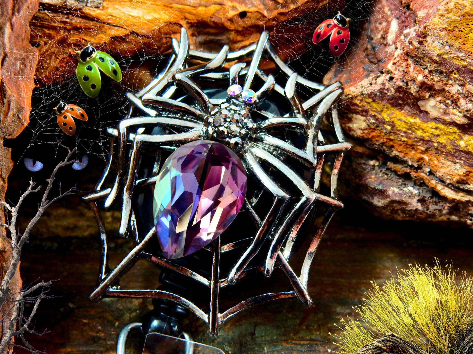 Crystal Spider Badge Reel - Einziehbarer Ausweishalter Aus Strass Für Krankenschwestern Und Pflegekräfte von BadgeAlleybyGerAnne