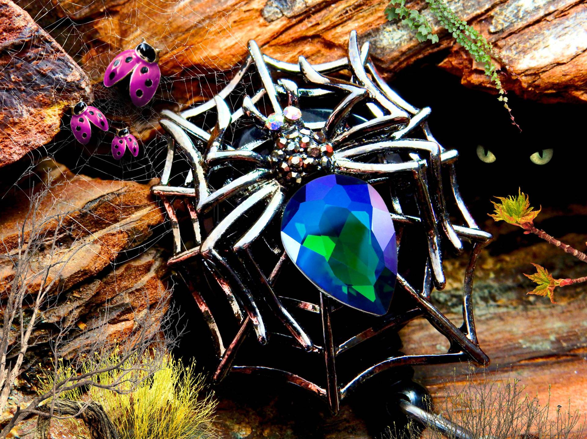 Einziehbare Spinne Badge Reel - Strass Ausweishalter Für Krankenschwestern & Pflegekräfte von BadgeAlleybyGerAnne