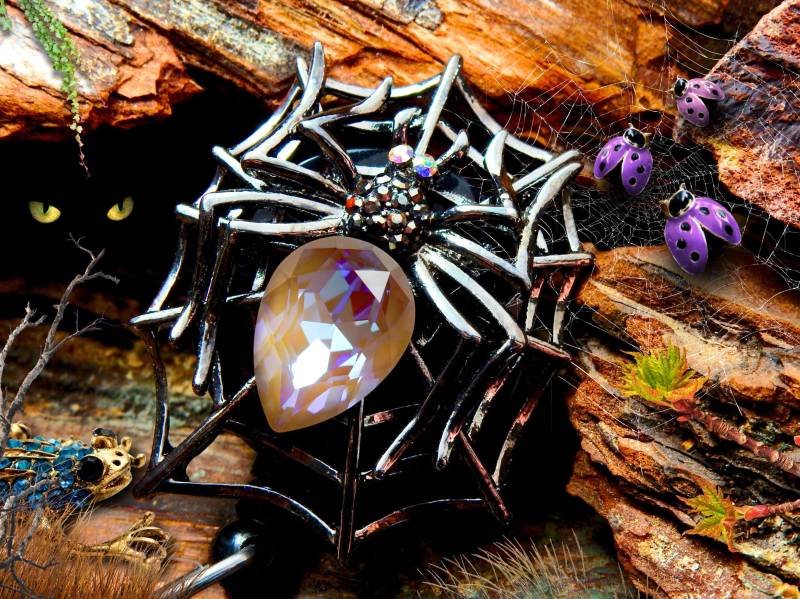 Halloween-Abzeichen Reel - Kristallspinne Einziehbarer Id-Clip Für Mitarbeiter Des Etiketts von BadgeAlleybyGerAnne
