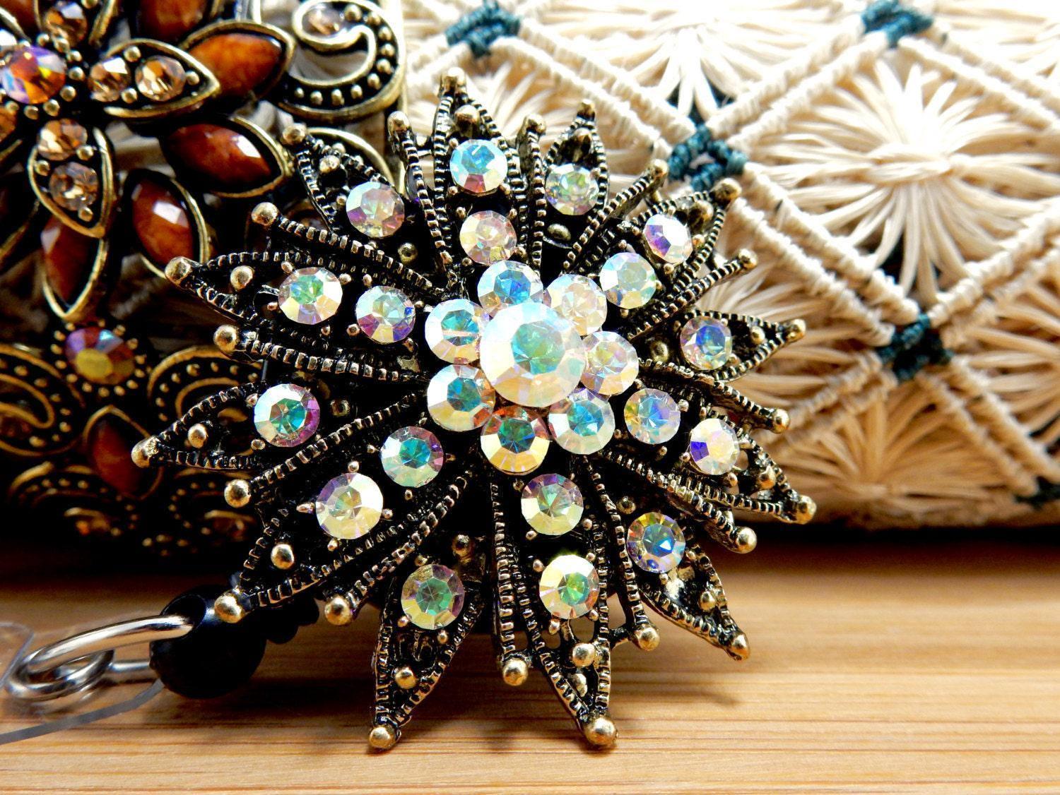 Schneeflocken-Abzeichen-Rolle, Weihnachten Schneeflocken-Abzeichenhalter, Weihnachts-Abzeichen-Clip, Weihnachtsaccessoire Für Rn, Geschenk von BadgeAlleybyGerAnne