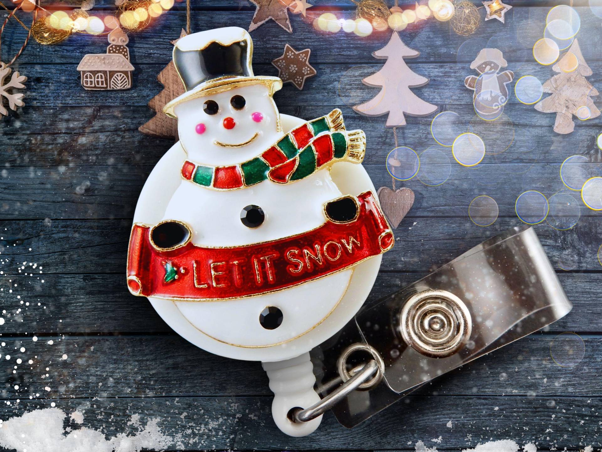 Schneemann Ausweisrolle - Festlicher Einziehbarer Ausweishalter, Weihnachtsgeschenk Krankenschwester von BadgeAlleybyGerAnne