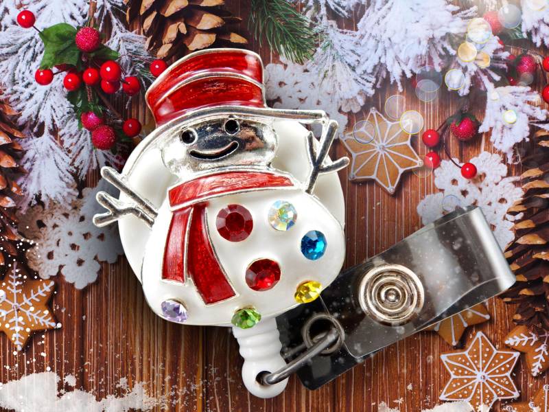 Schneemann Badge Clip - Weihnachten Strass Einziehbare Reel, Krankenschwester Schmuck von BadgeAlleybyGerAnne