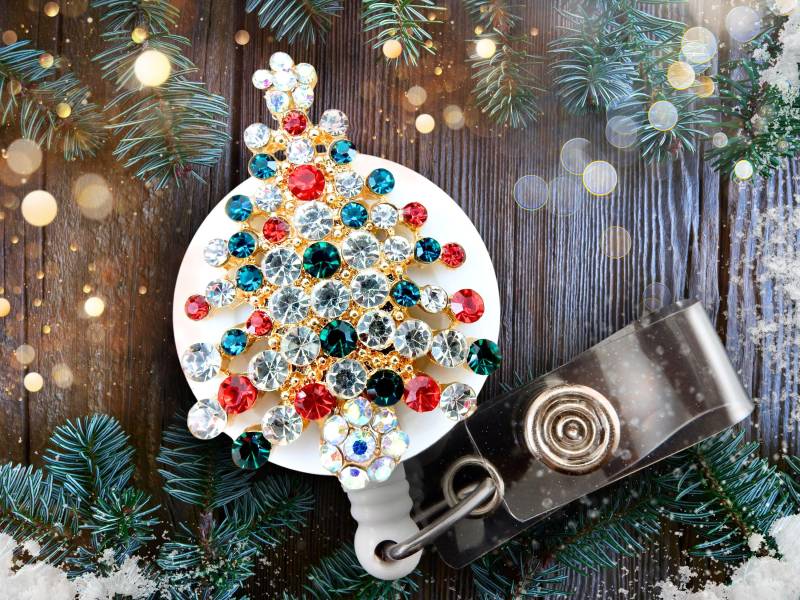 Weihnachtsbaum-Abzeichen-Reel - Urlaub Strass Einziehbarer Ausweishalter Für Krankenschwestern von BadgeAlleybyGerAnne