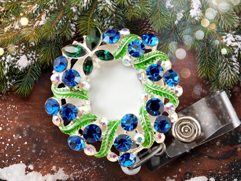 Weihnachtskranz Badge Clip - Feiertagskranz Einziehbarer Ausweishalter, Weihnachtsgeschenk Rn von BadgeAlleybyGerAnne