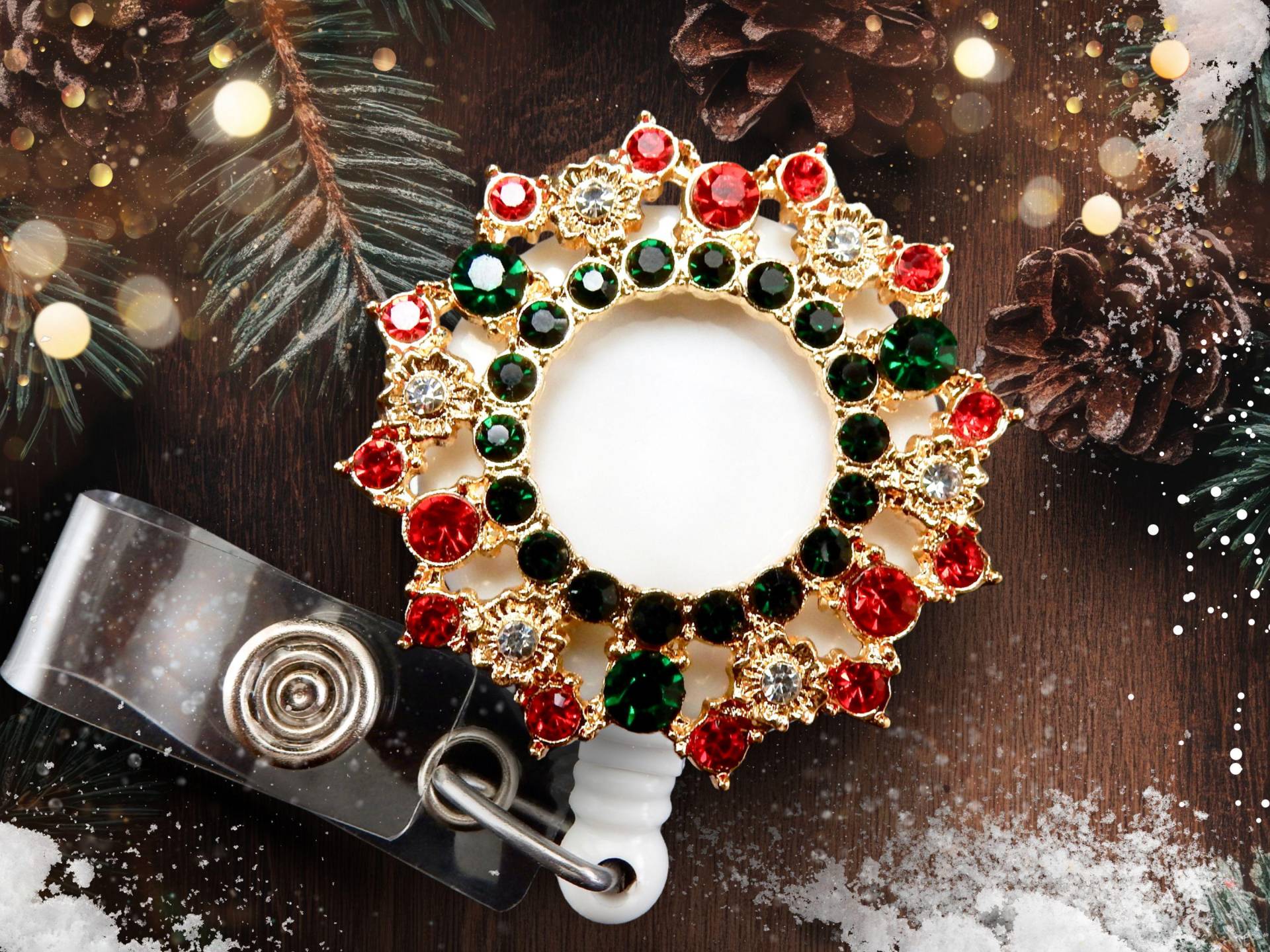 Weihnachtskranz Badge Reel - Urlaub Strass Einziehbarer Ausweishalter Für Krankenschwestern von BadgeAlleybyGerAnne