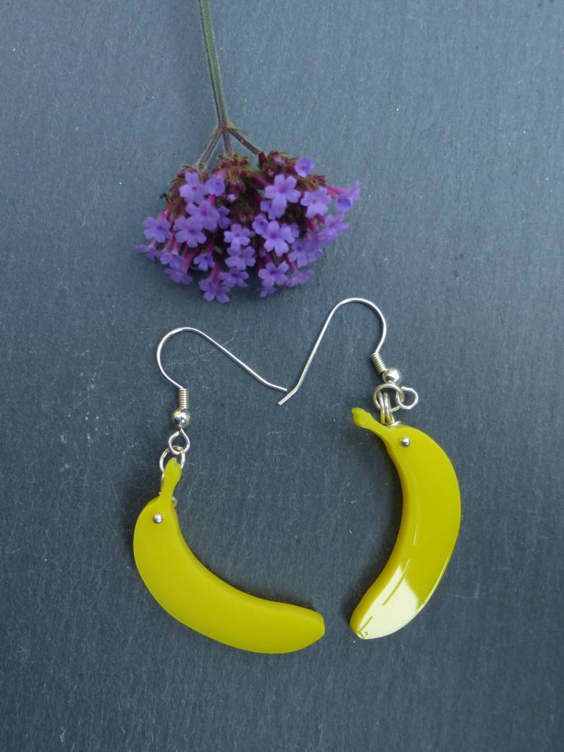 Banane Ohrringe Banane Ohrringe von BadgerstoBirds