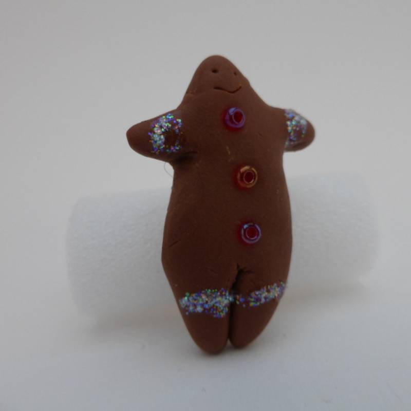 Lebkuchen Mann Brosche Lebkuchen Mann Brosche von BadgerstoBirds