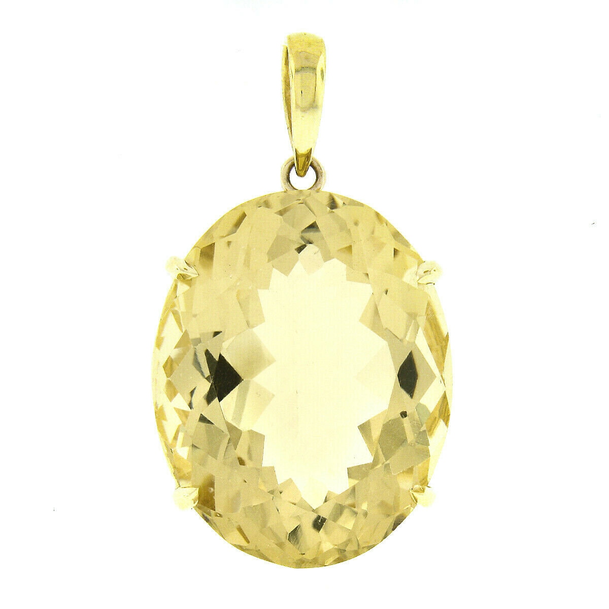 Nachlass 14K Gelbgold Riesen 50Ctw Oval Brilliant Cut Citrin Solitär Korb Anhänger in Exzellentem Zustand von BadisJewelers