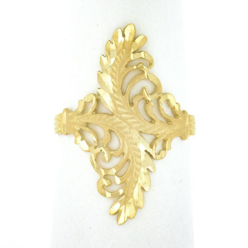 Eleganter 14K Gelbgold Hand Geätzter Diamantschliff Finish Langes Blatt Mit Offener Arbeit Statement Bandring in Ausgezeichnetem Zustand von BadisJewelers