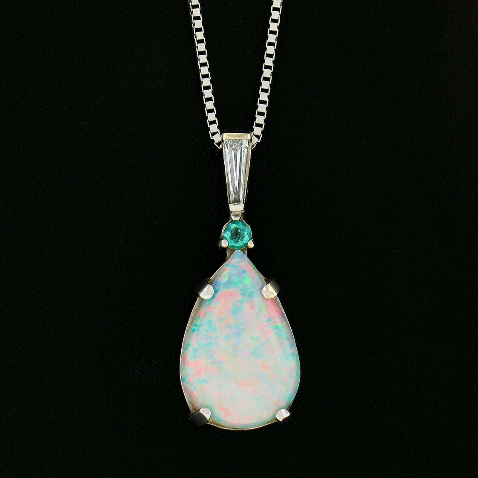 Vintage 14K Weißgold 2.93Ctw Pear Cabochon Opal Mit Diamant & Paraiba Turmalin Anhänger Und 18" Box Gliederkette Halskette von BadisJewelers