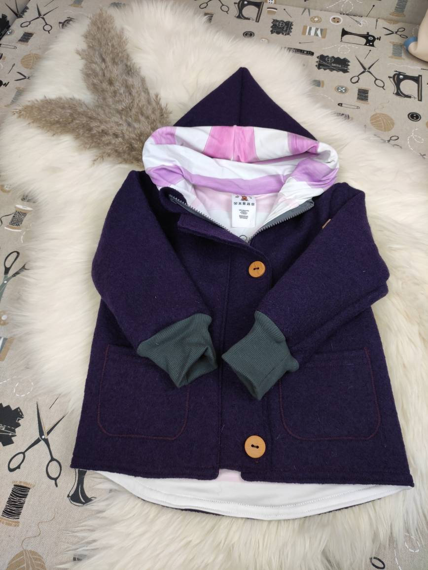 Walkjacke Gr. 98 Lila Artikelnr. 5090 von BaerundBaerinShop