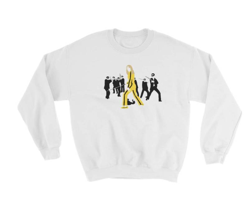 The Classic Yellow Assassin Fight Original Sweatshirt von BaezyArt