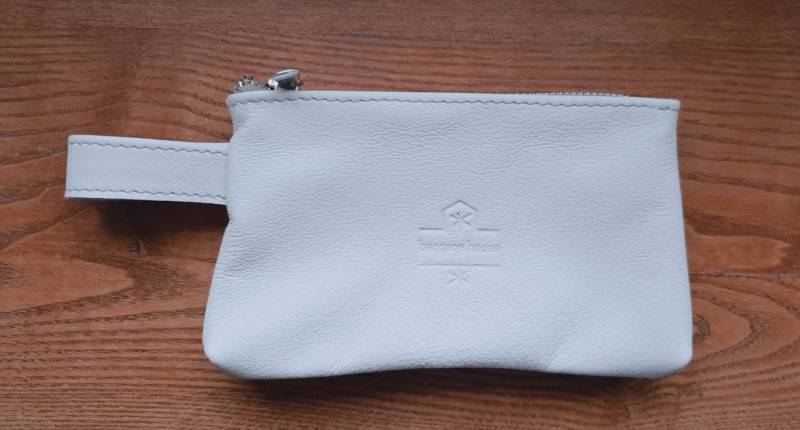 Beige Leder Kosmetiktasche von Baggagehouse